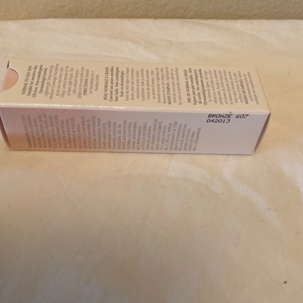 - MaryKay Medium Coverage Foundation